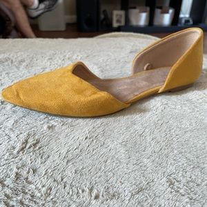 Mustard yellow pointed-toe old navy flats